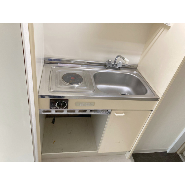 シーサイドコート金沢八景101号室 リビング