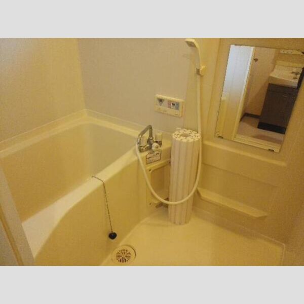 グランカーサ101号室 お風呂