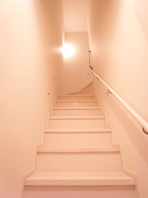 リブリ・SUN GREEN 玄関