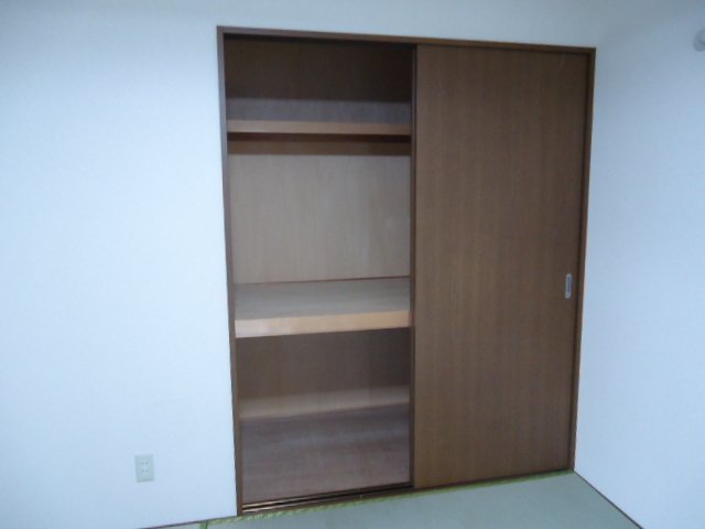 ウイング福寿館 和室収納