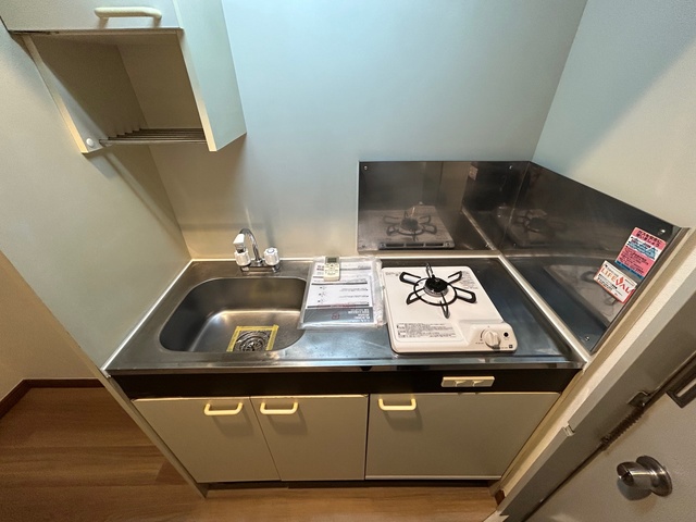 メゾンエトワールＣ棟0103号室 キッチン