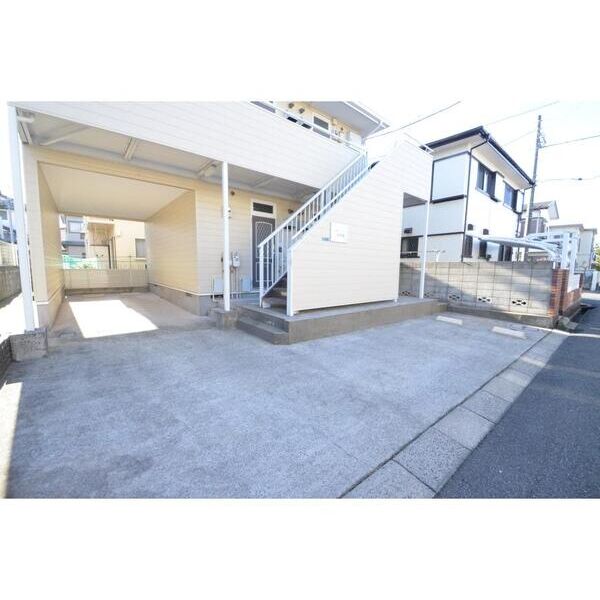 エステートピア八千代台東 駐車場