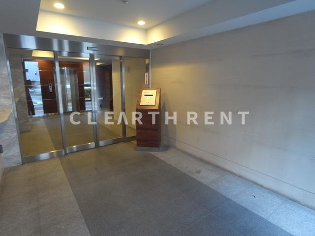 コンシェリア・デュー池袋9階 風格あるエントランス