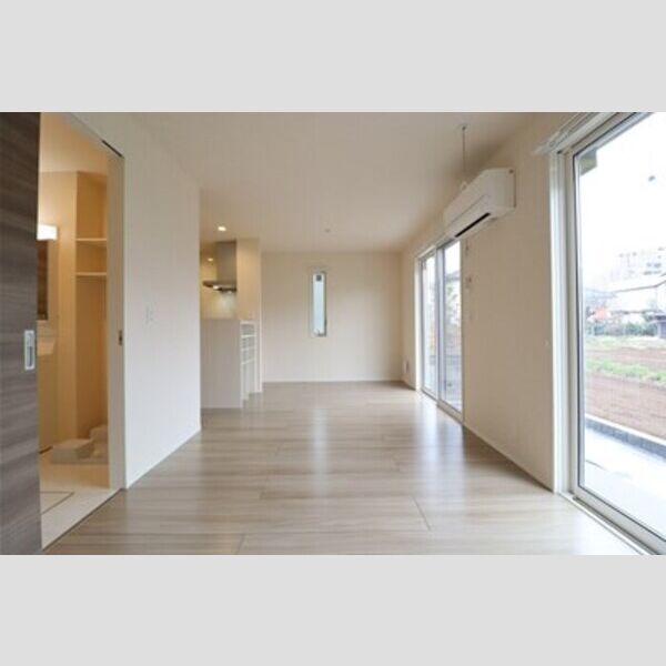 ピースウッドウィズ　Ⅱ リビング