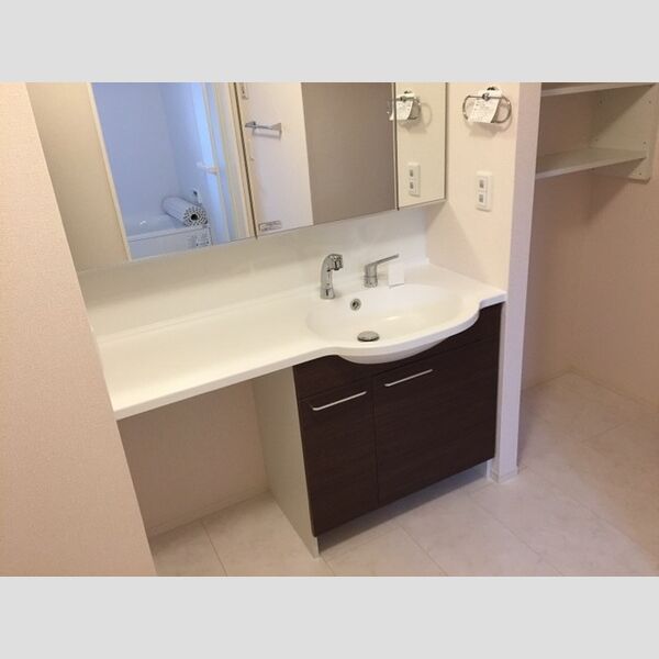 エストルピナス パウダールーム