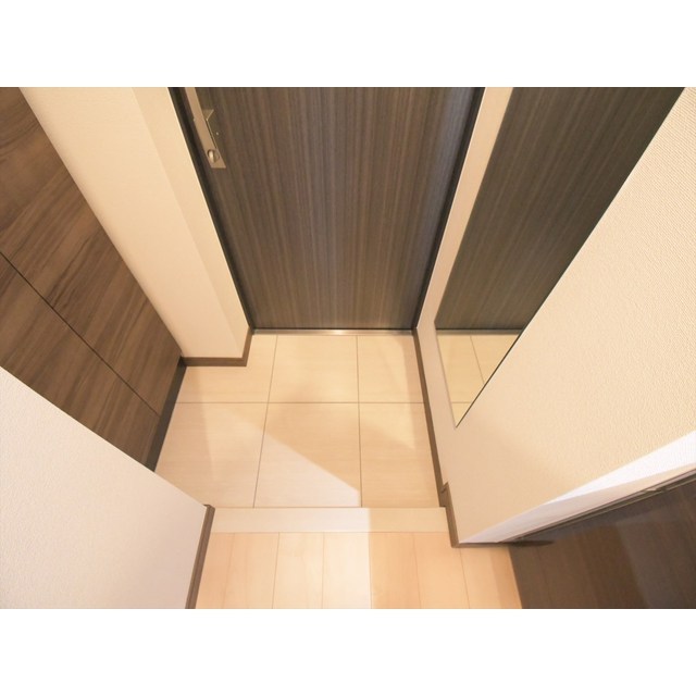 ＧＥＮＯＶＩＡ東中野ｓｋｙｇａｒｄｅｎ0502号室 玄関