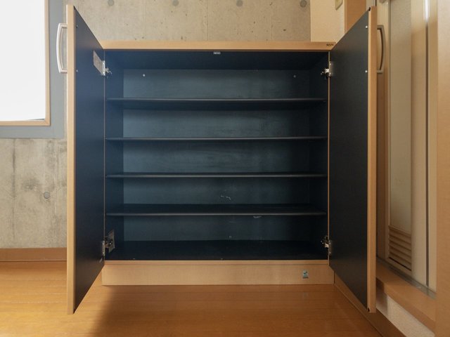 湘南テラスⅡ0402号室 下駄箱