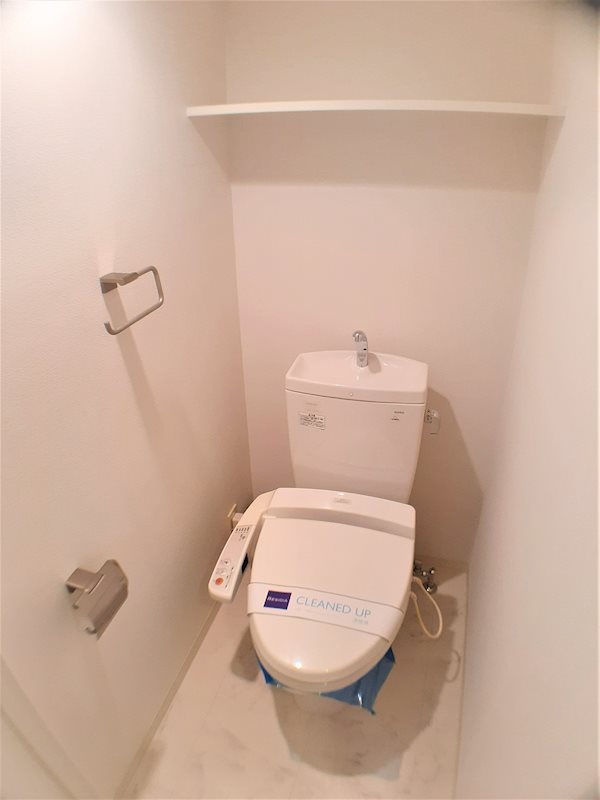 レジディア文京本駒込6階 トイレ