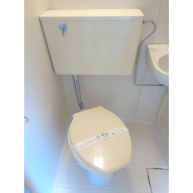 フラワー荘2階 トイレ