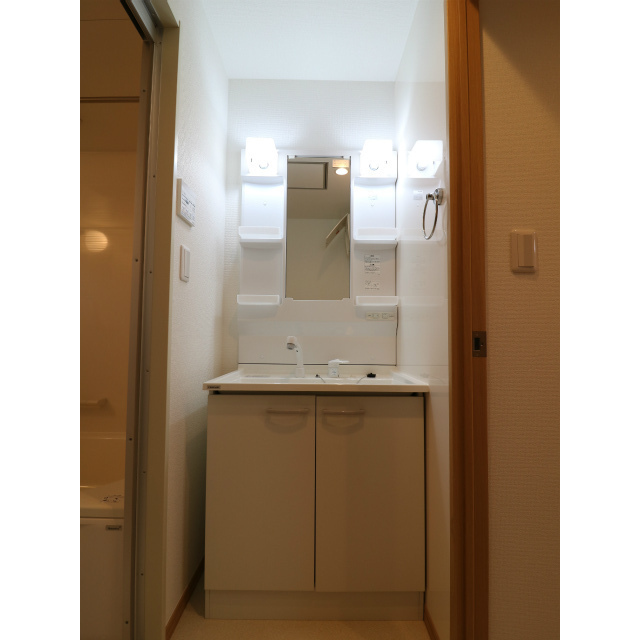 アムールKEN104号室 内観