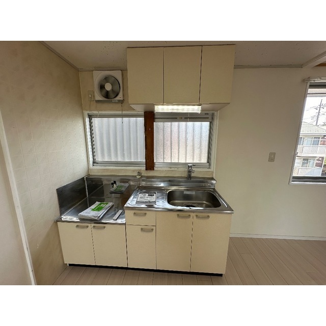 ホワイティ習志野 キッチン