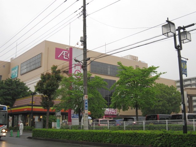越谷市千間台西５丁目アパート新築工事 イオンせんげん台店まで606ｍ