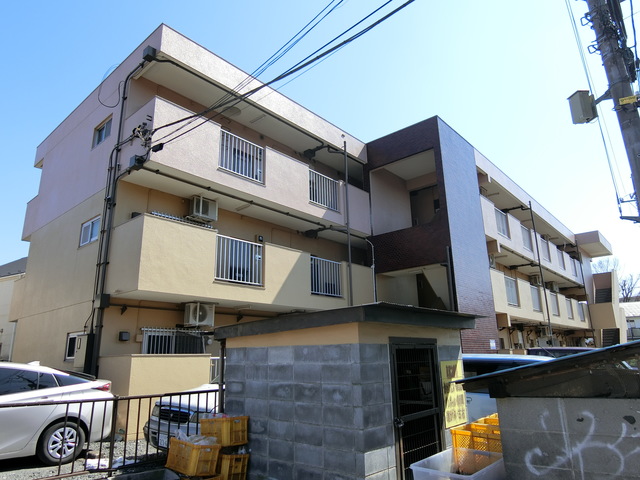 レジデンス三彰0101号室 外観