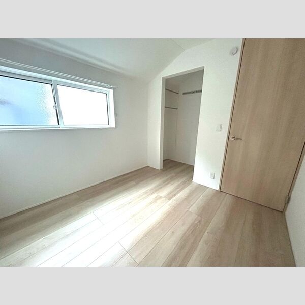 大野町2丁目戸建貸家D号室 洋室