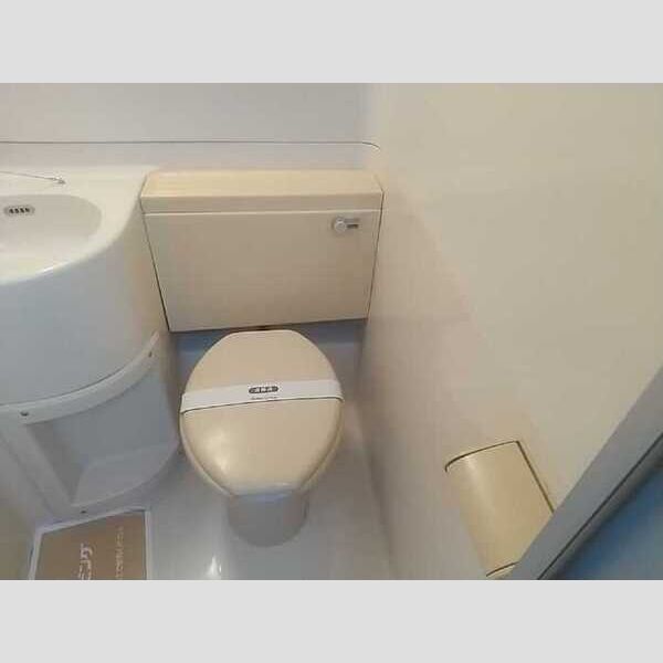 グリーンハイム桜塚 トイレ