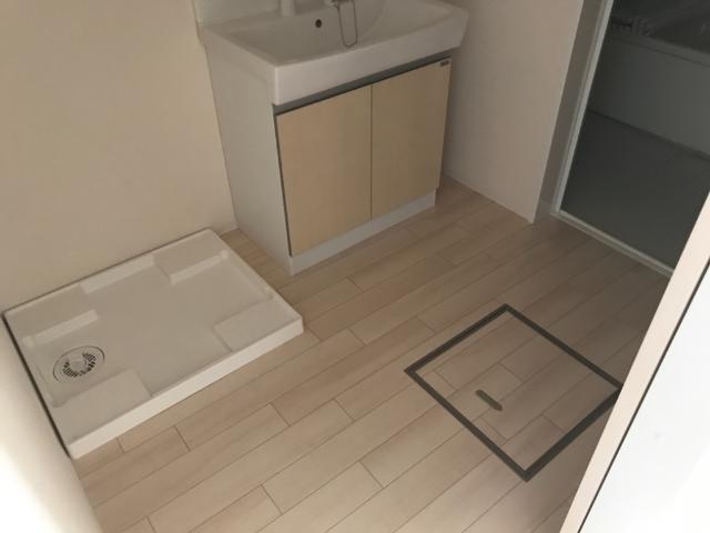 ＣＯＲＮＩＯＬＯ （コルニオーロ）102号室 洗面