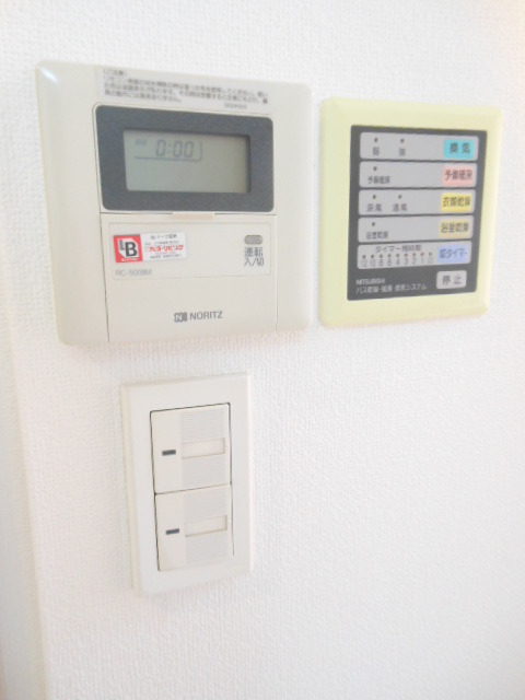 ガラ・シティ駒沢大学8階 浴室乾燥機あり！