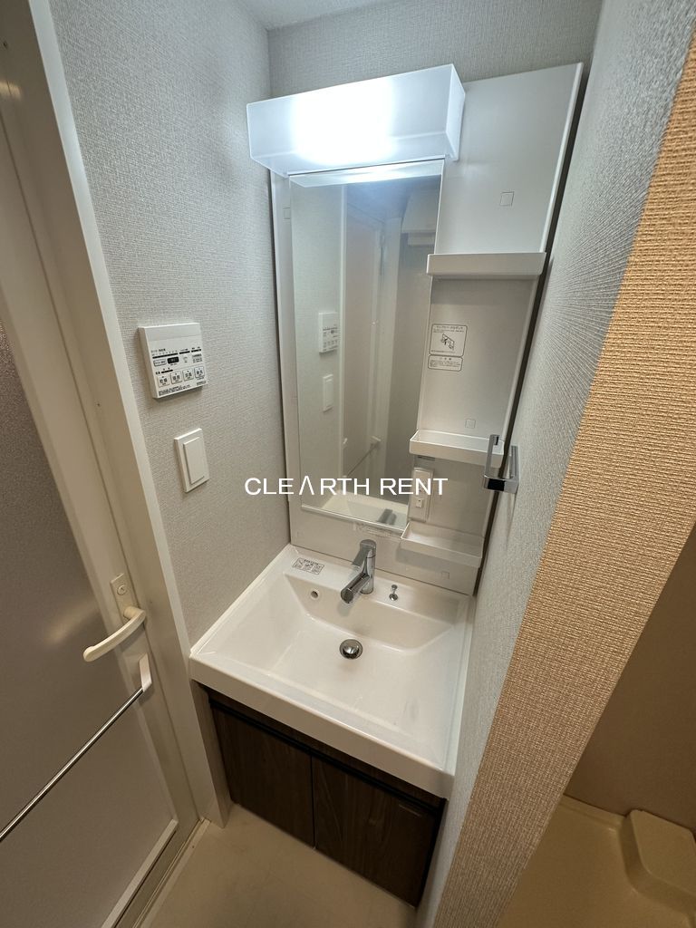 コンシェリア中野弥生町 ＴＨＥ ＲＥＳＩＤＥＮＣＥ1階 ☆築浅デザイナーズ賃貸分譲マンション☆