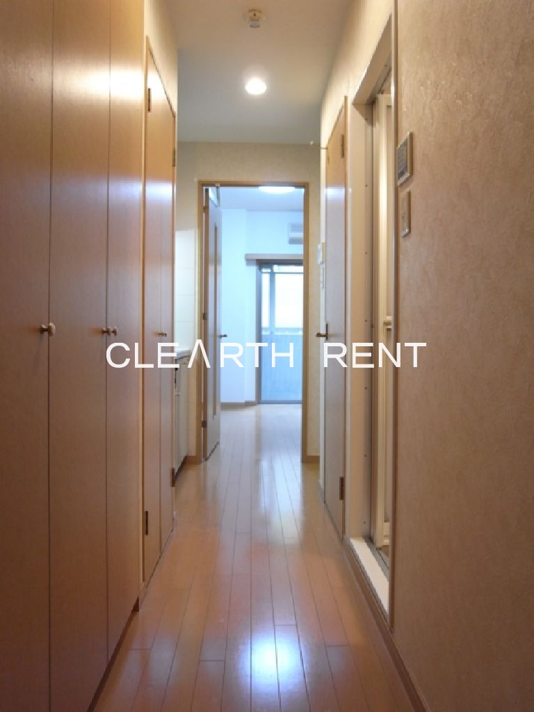 菱和パレス駒沢大学駅前1階 玄関廊下