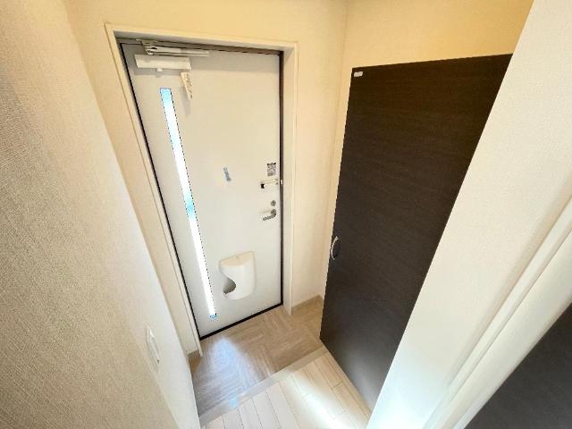 エスペランサ102号室 玄関