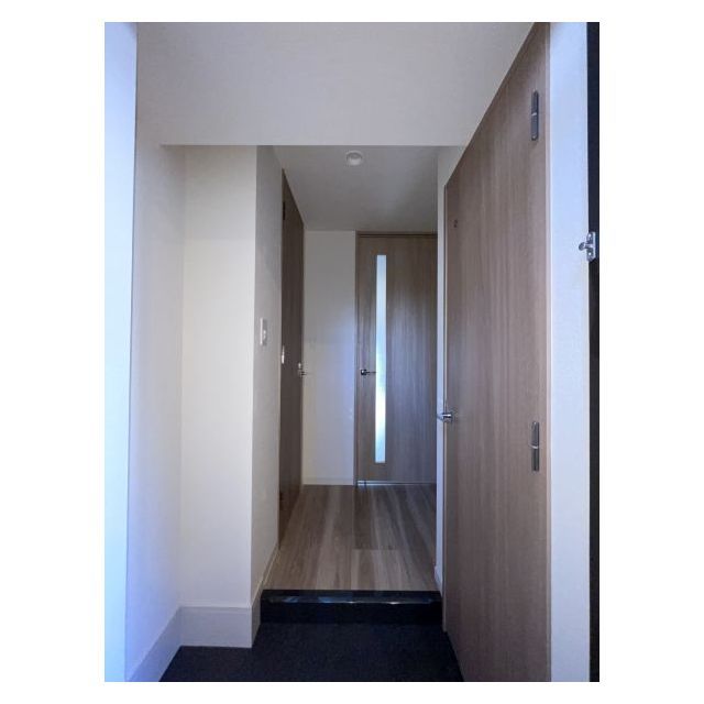 プレサンスブルーム浅草0503号室 玄関