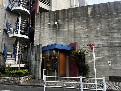 Ｔｈｅ Ｂｌｕｅ ８2階 エントランス