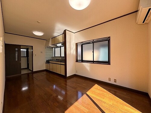 練馬区下石神井１丁目１５番戸建 LDK別角度　※前回募集時2024年2月撮影