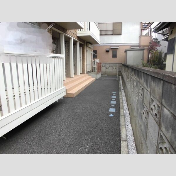 レザン・ポワール エントランス