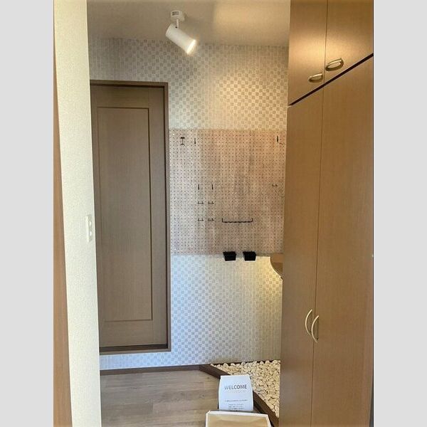 カエラ・ライオンズⅡ 玄関