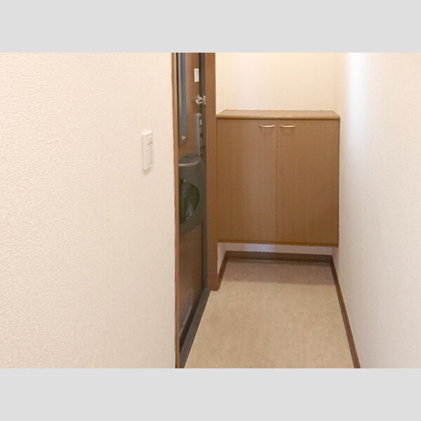 コスモスハイム　Ⅲ 玄関