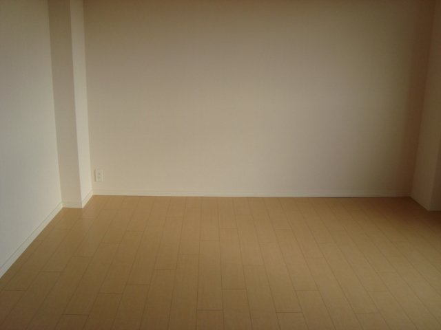 ティアラ・ビバ 洋室