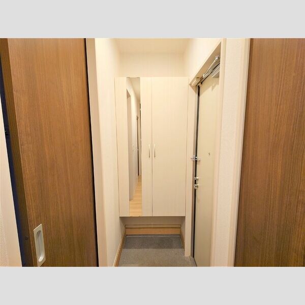 セジュール輝 玄関