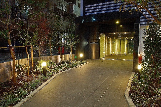 ステージファースト飯田橋アジールコート6階 アプローチ