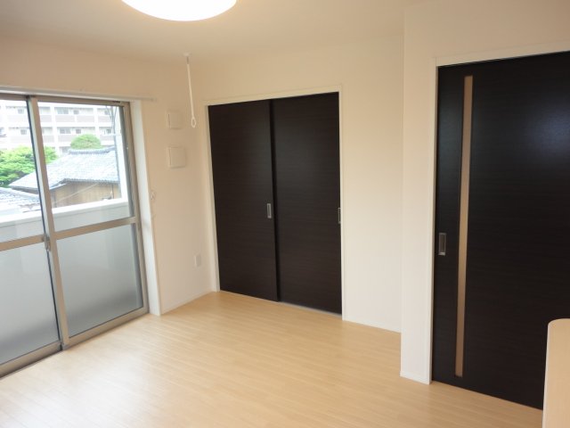 ハピネス リビング