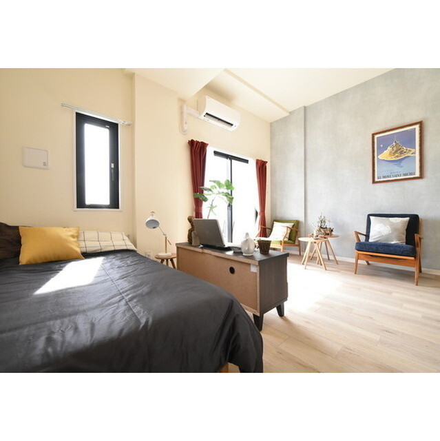 CRESCENT COURT 内観