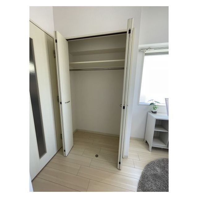 ルクレ中落合0901号室 リビング　※モデルルーム（家具など小物類