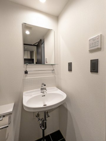 アレーロ高円寺104号室 洗面