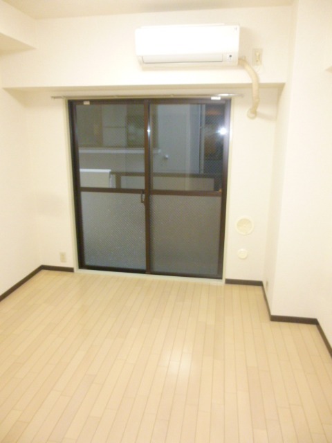 ライオンズマンション横浜大通公園第３ リビング