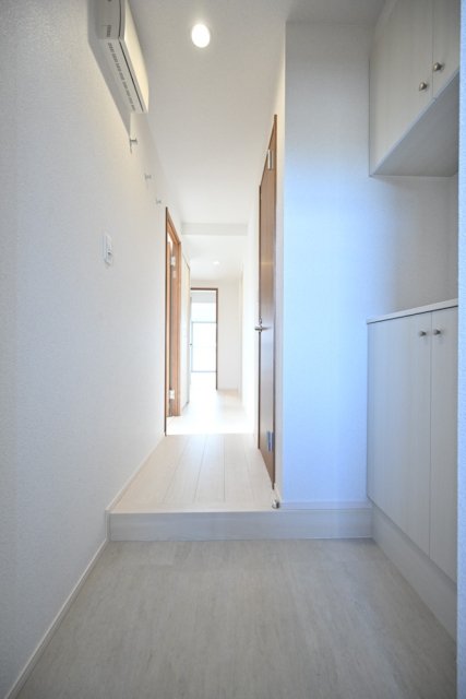 エルミ上落合4階 玄関