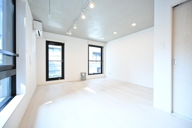 Ｌｅ　Ｎｉｄ　日本橋1階 リビング