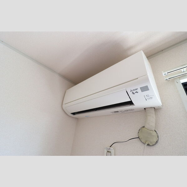 メゾンクレール　参番館101号室 エアコン