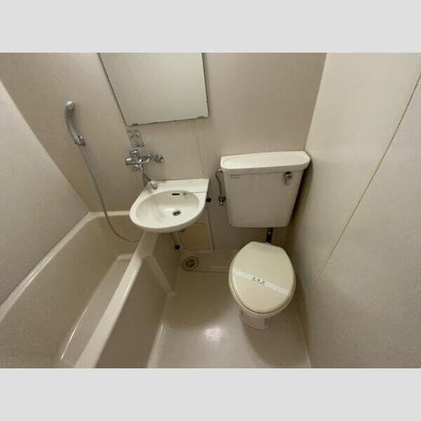 ハイツ神大寺205号室 お風呂