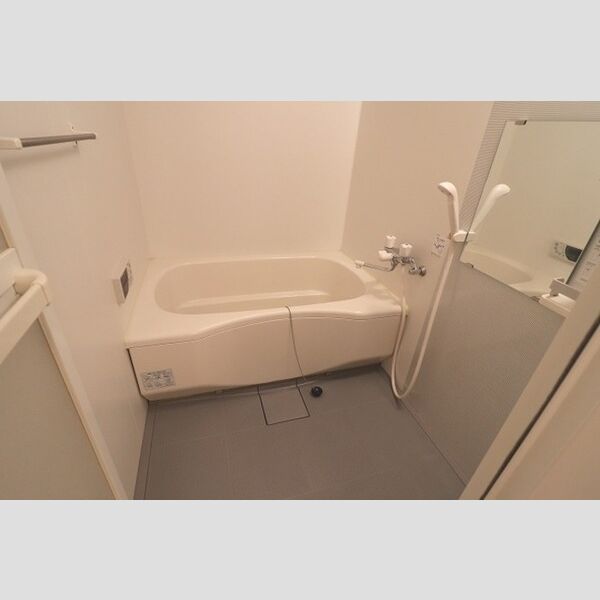 フォンテーヌ 浴室　追い焚き給湯付