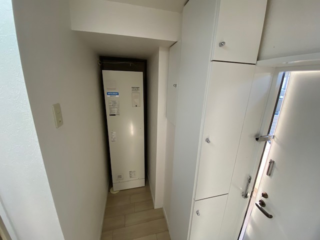 ユーコート鶴ヶ峰(E-195)3階 電気温水器