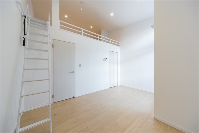 Ｃａｓａ　Ｄｏｍａｎｉ　西大宮2階 リビング