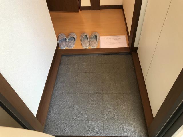 ミニョン・Ｍ1階 玄関