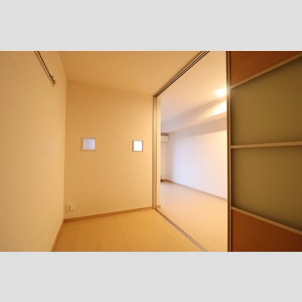 Ciel Clair(シエル　クレール)103号室 洋室　3.5帖