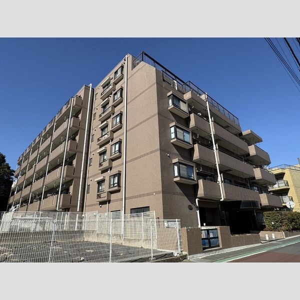 フジ・ヴェール毘沙門堂401号室 建物外観