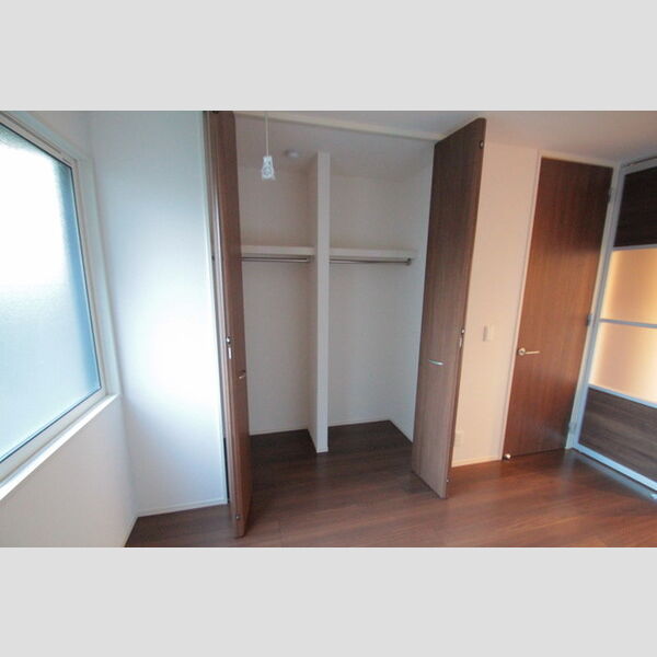 メイプルヴィレッジ206号室 収納