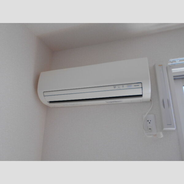 モナリエ　カワムラ102号室 エアコン